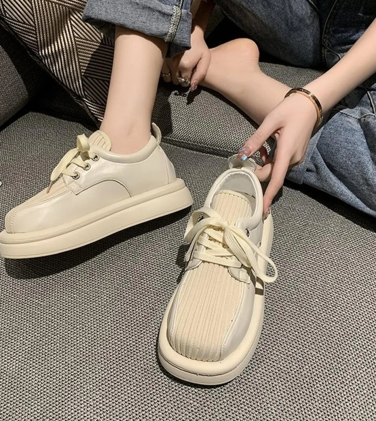 2022 nuove scarpe casual da donna di moda allacciate in maglia tinta unita scarpe con plateau punta tonda casual tacco medio sig