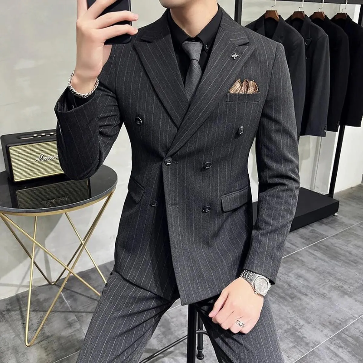 2023 Moda Uomo Casual Boutique Business Slim Wedding Abito doppiopetto a righe 3 pezzi Set Blazer Giacca Pantaloni Gilet