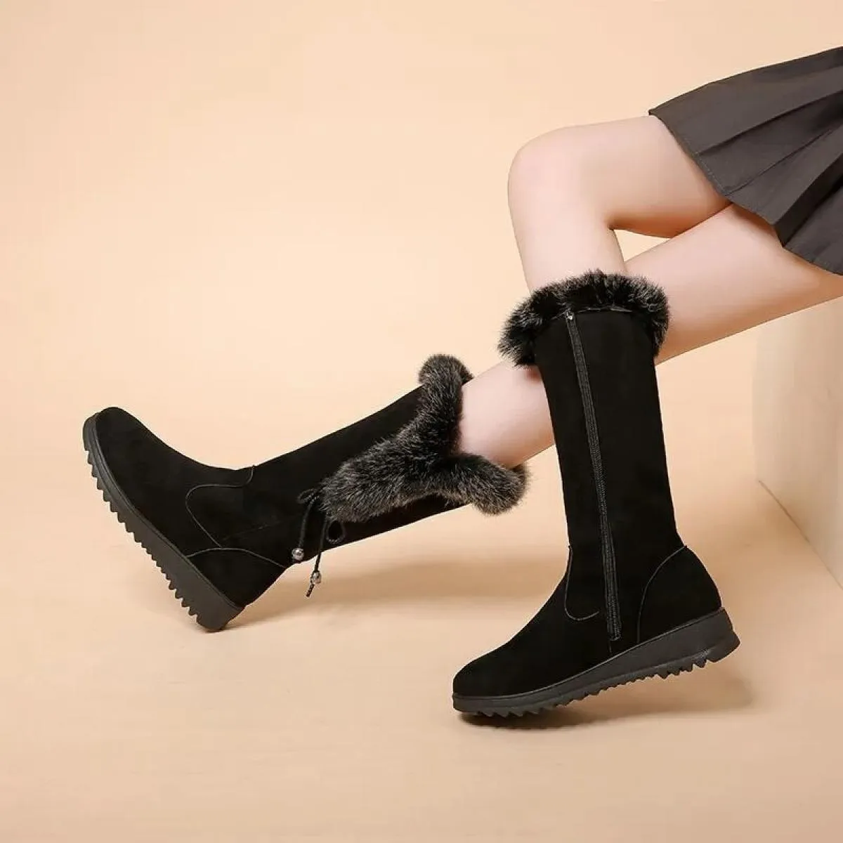 2023 scarpe da donna invernali di vendita calde stivali moderni in pelle scamosciata a metà polpaccio punta rotonda stivali da d