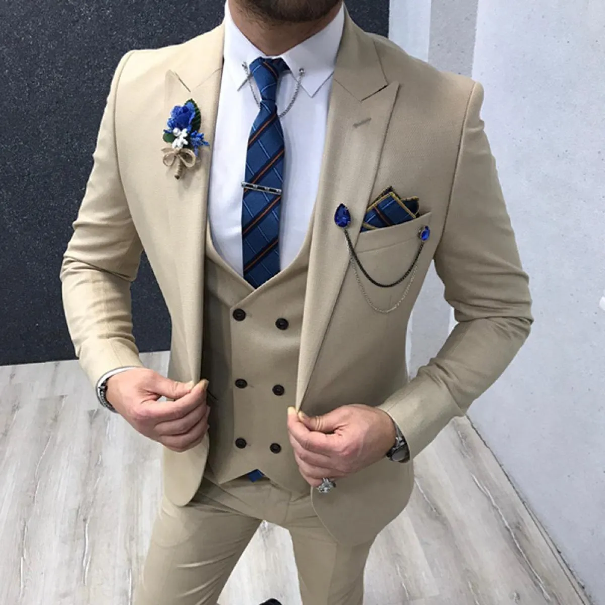 Abiti da uomo formali color crema slim fit per lo sposo 3 pezzi smoking da sposa uomo giacca moda gilet doppio petto con pantalo