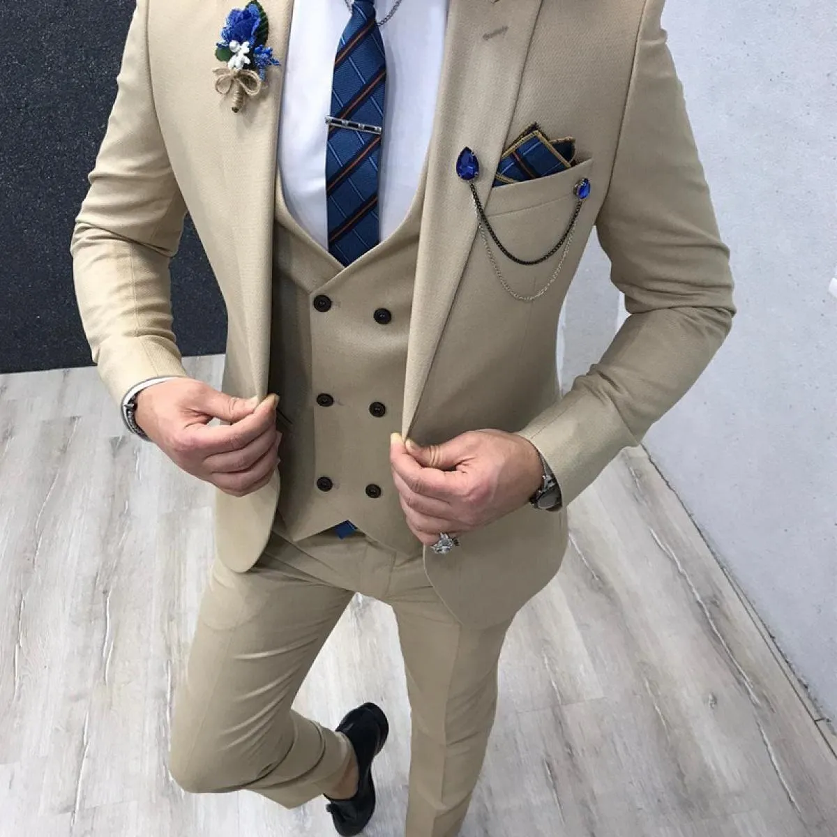 Abiti da uomo formali color crema slim fit per lo sposo 3 pezzi smoking da sposa uomo giacca moda gilet doppio petto con pantalo
