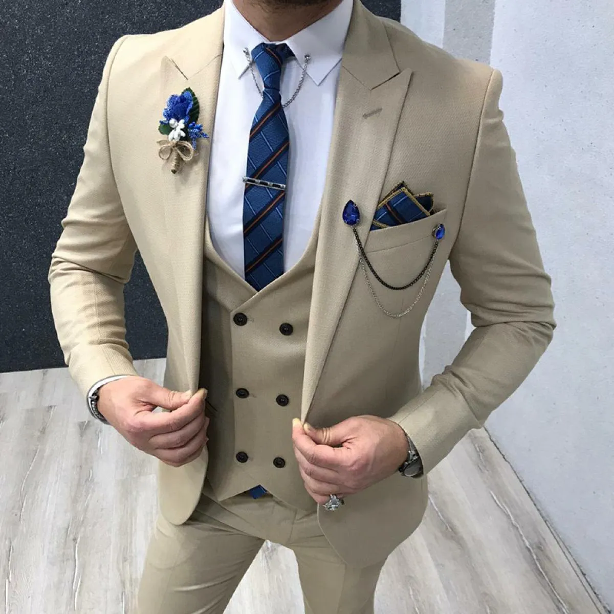 Abiti da uomo formali color crema slim fit per lo sposo 3 pezzi smoking da sposa uomo giacca moda gilet doppio petto con pantalo
