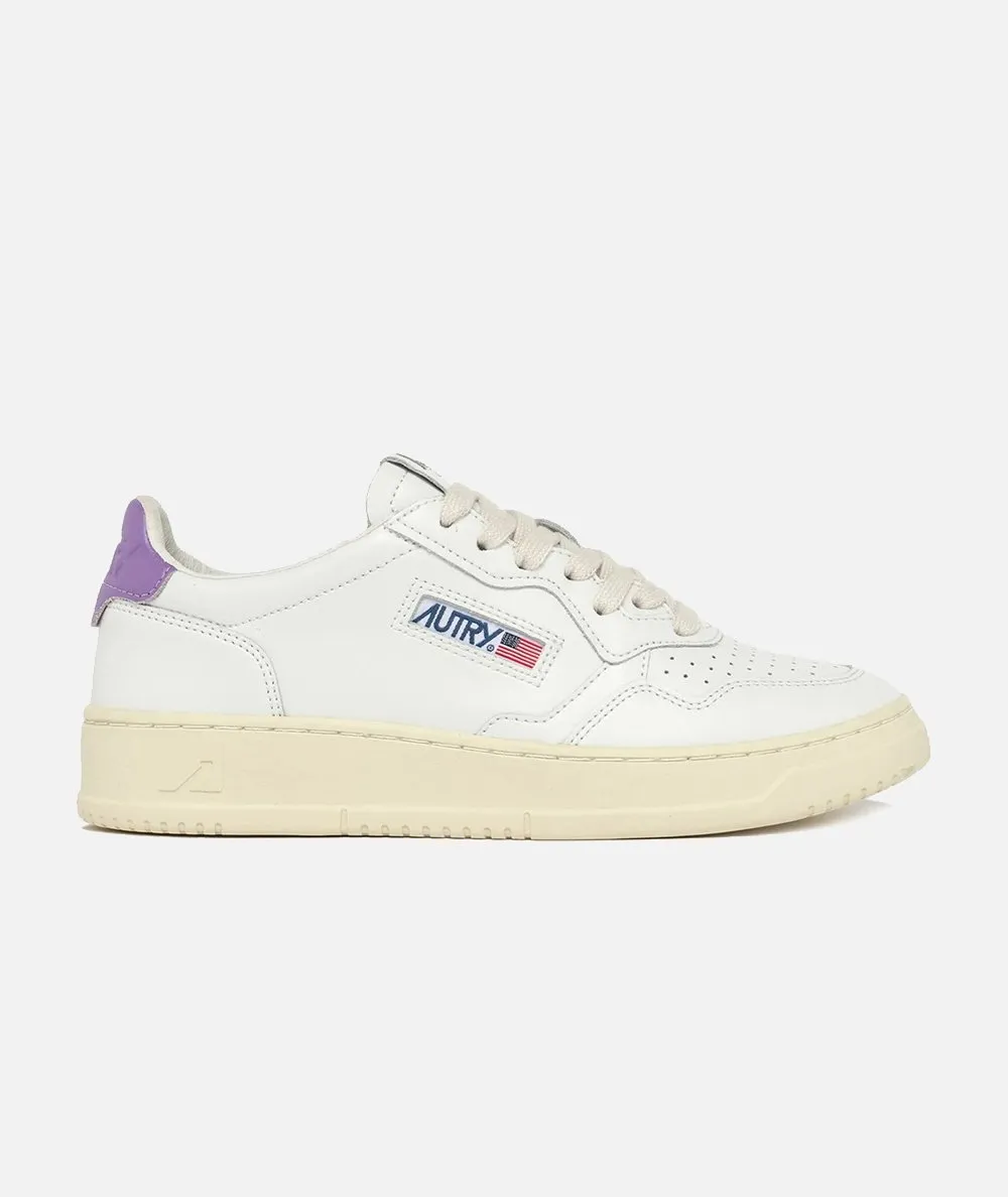 AUTRY DONNA--Medalist Low sneakers in leather