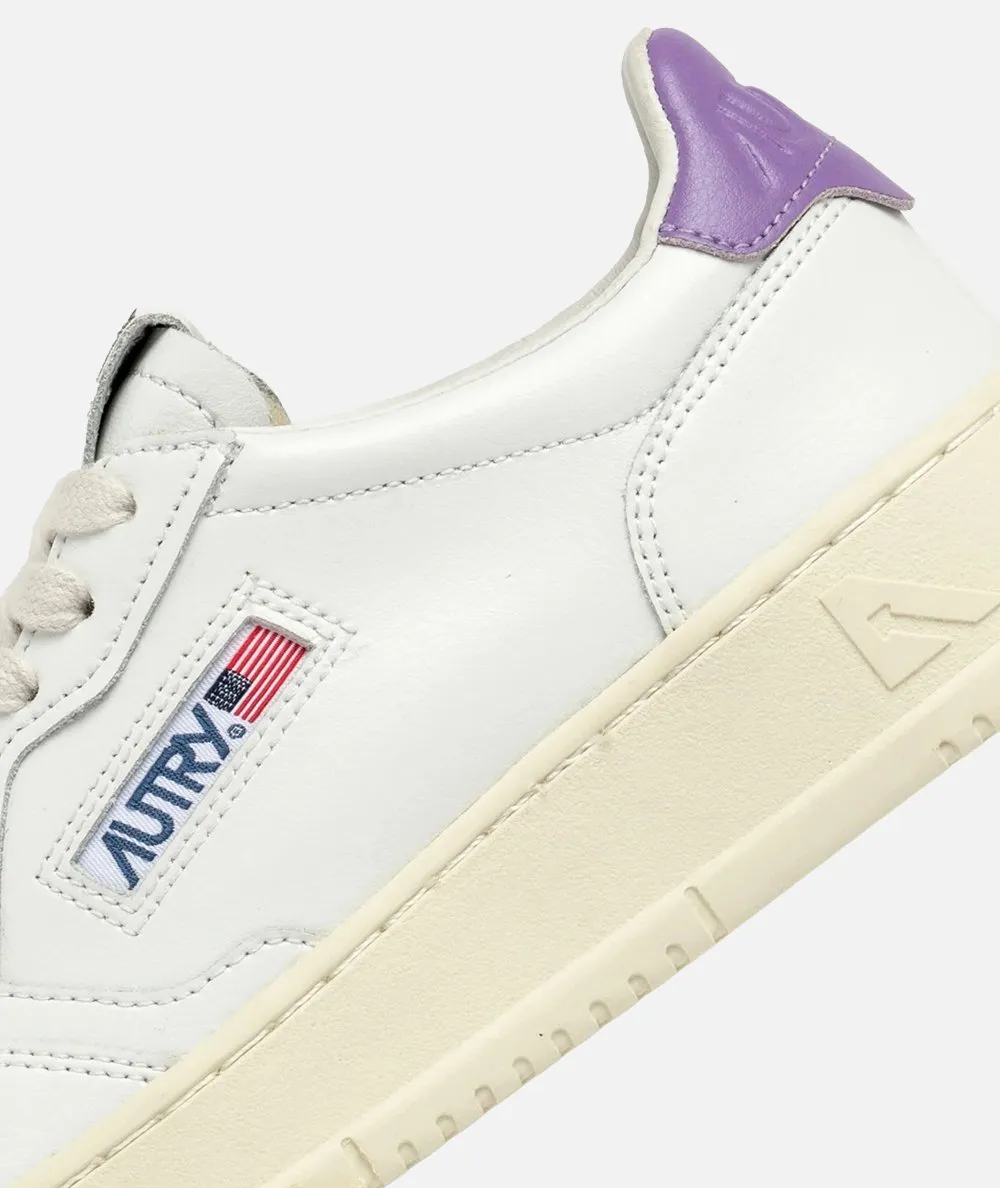 AUTRY DONNA--Medalist Low sneakers in leather