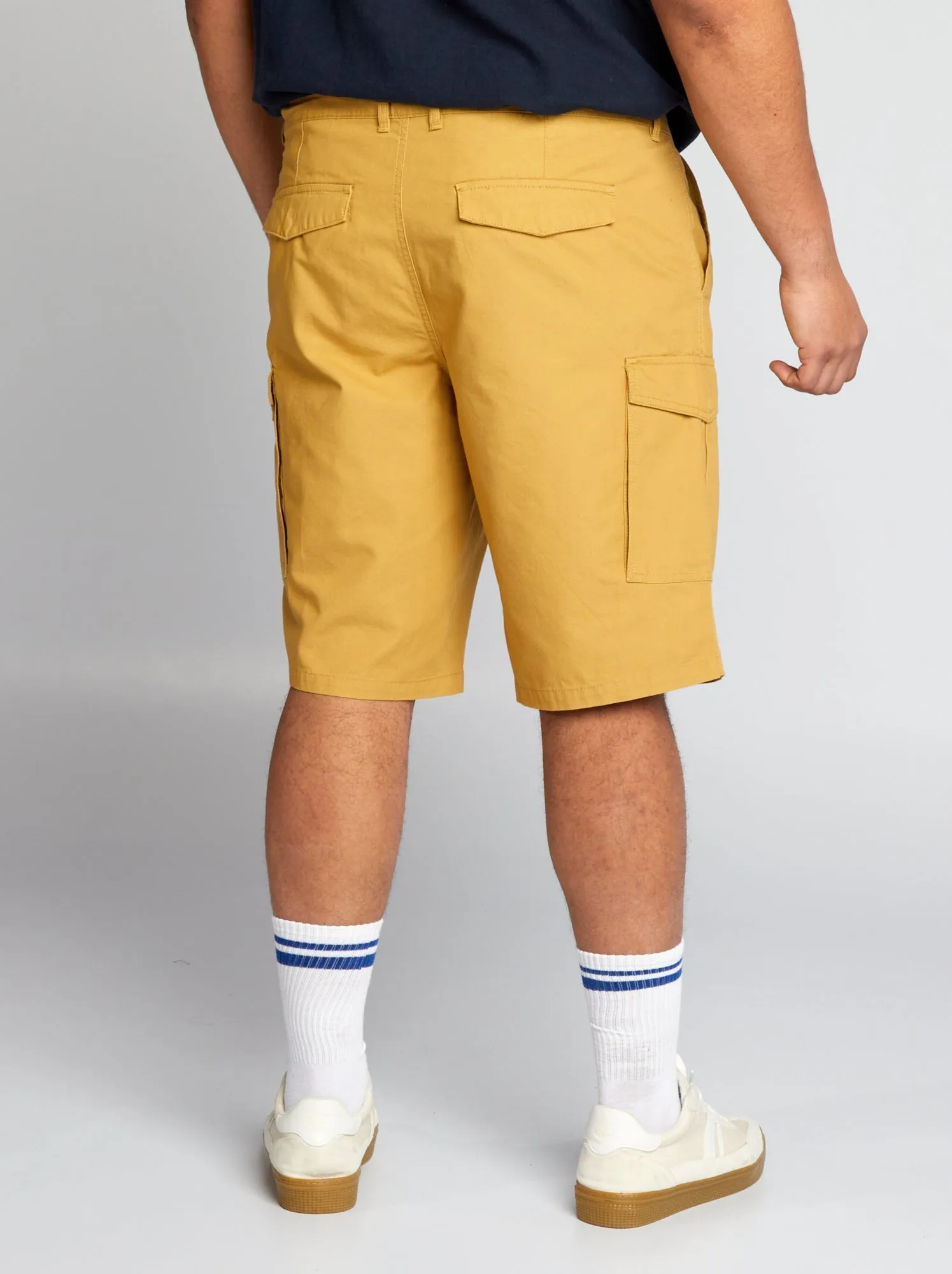 Bermuda con tasche con patta - GIALLO