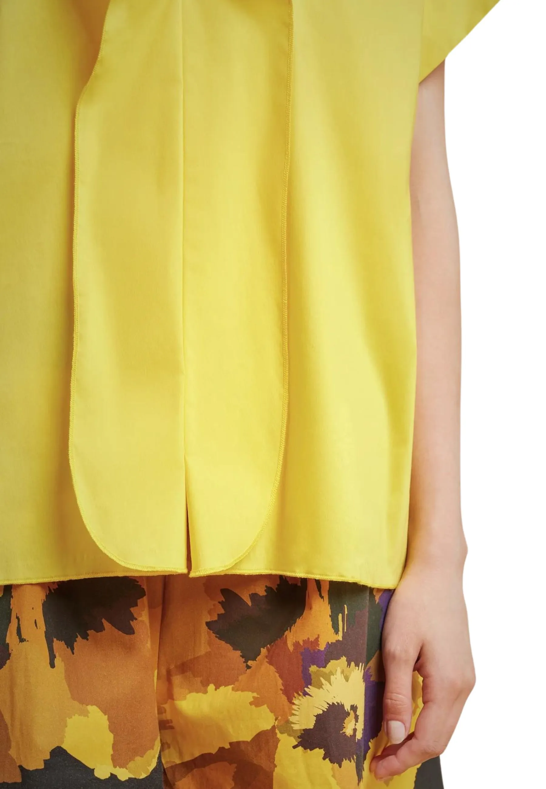 CAMICIA CON VOLANT