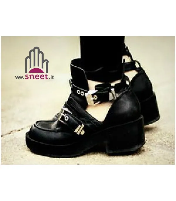 Cut Out Boot - Dream Shop