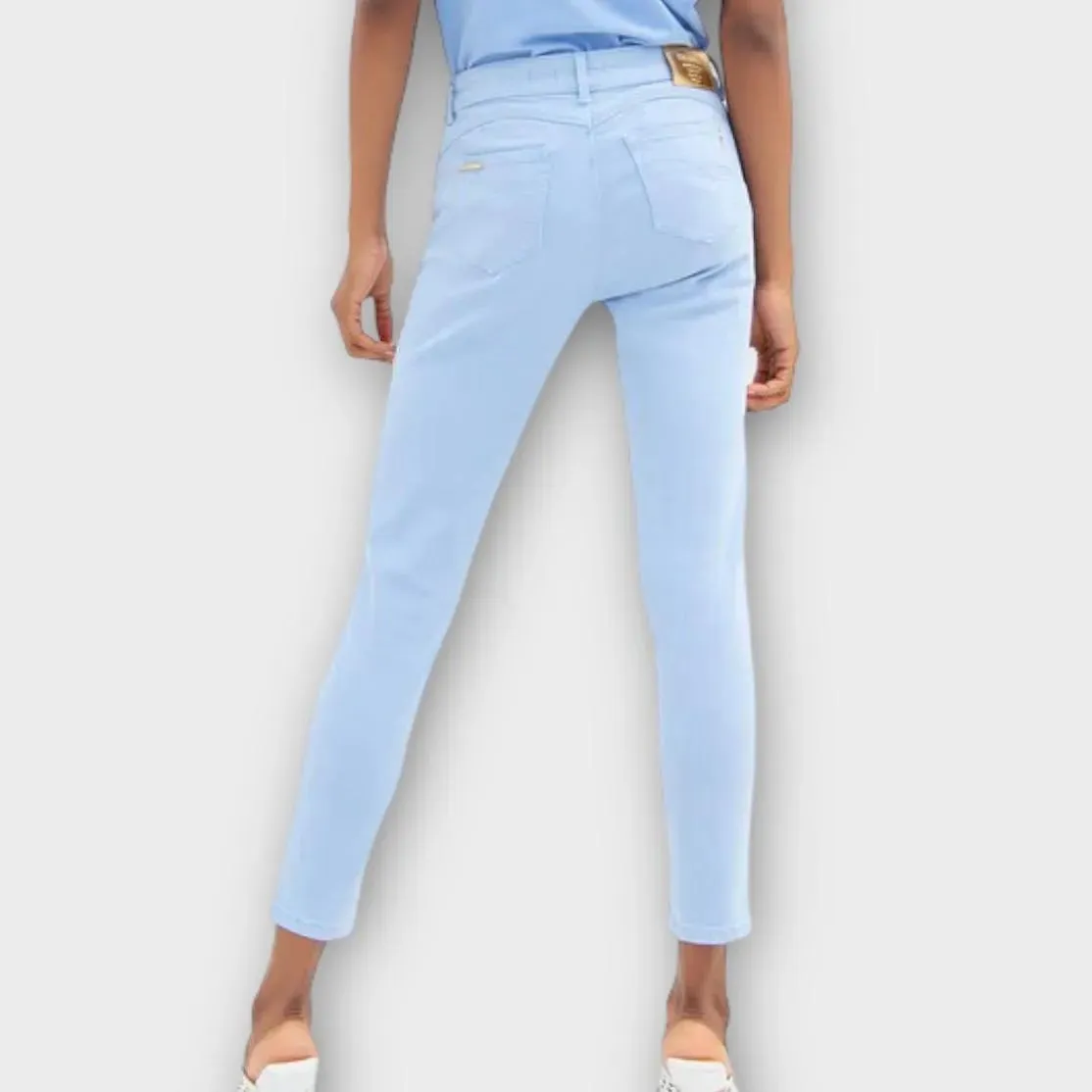 Fracomina – Pantalone slim effetto push up in gabardine