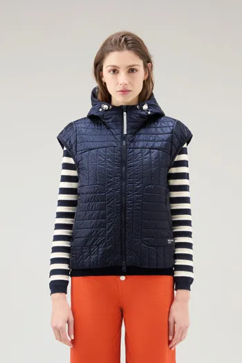 Gilet trapuntato in Pertex Quantum riciclato con cappuccio                                                                      