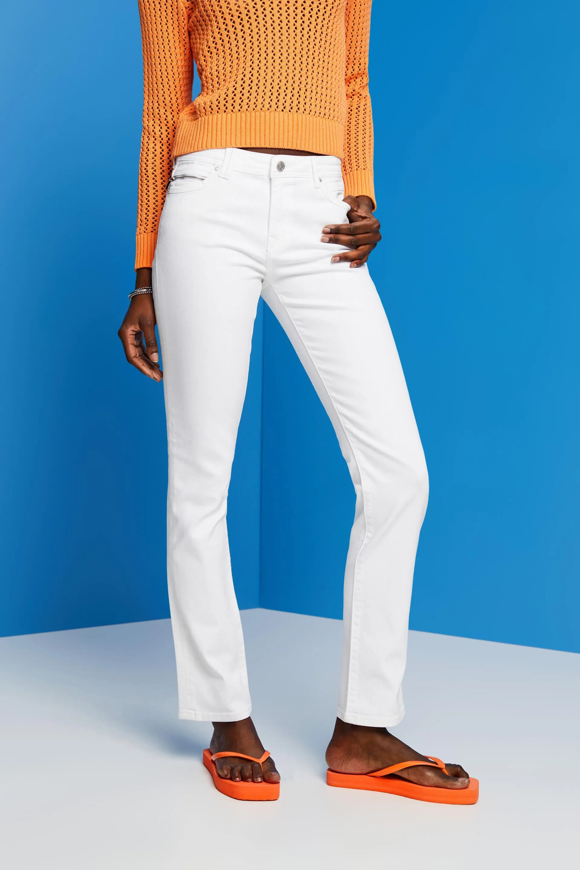 Jeans con dettaglio con zip