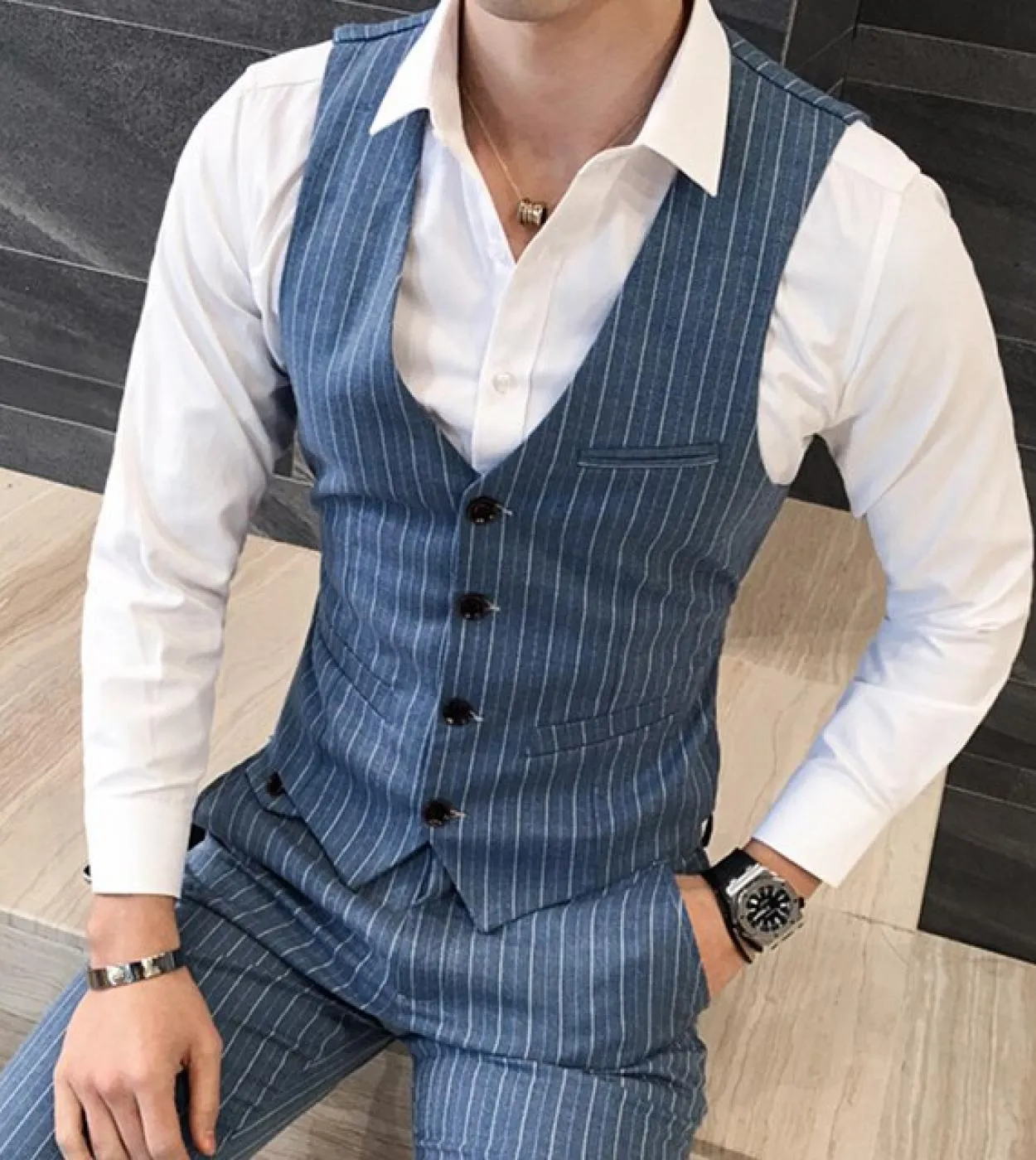 Left Rom Size S5xl Nuovi uomini Fashion Boutique Cotton Stripe Wedding Dress Suit Gilet Uomo Slim Stripe Business Vest Wais