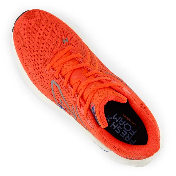 New Balance 860 v13