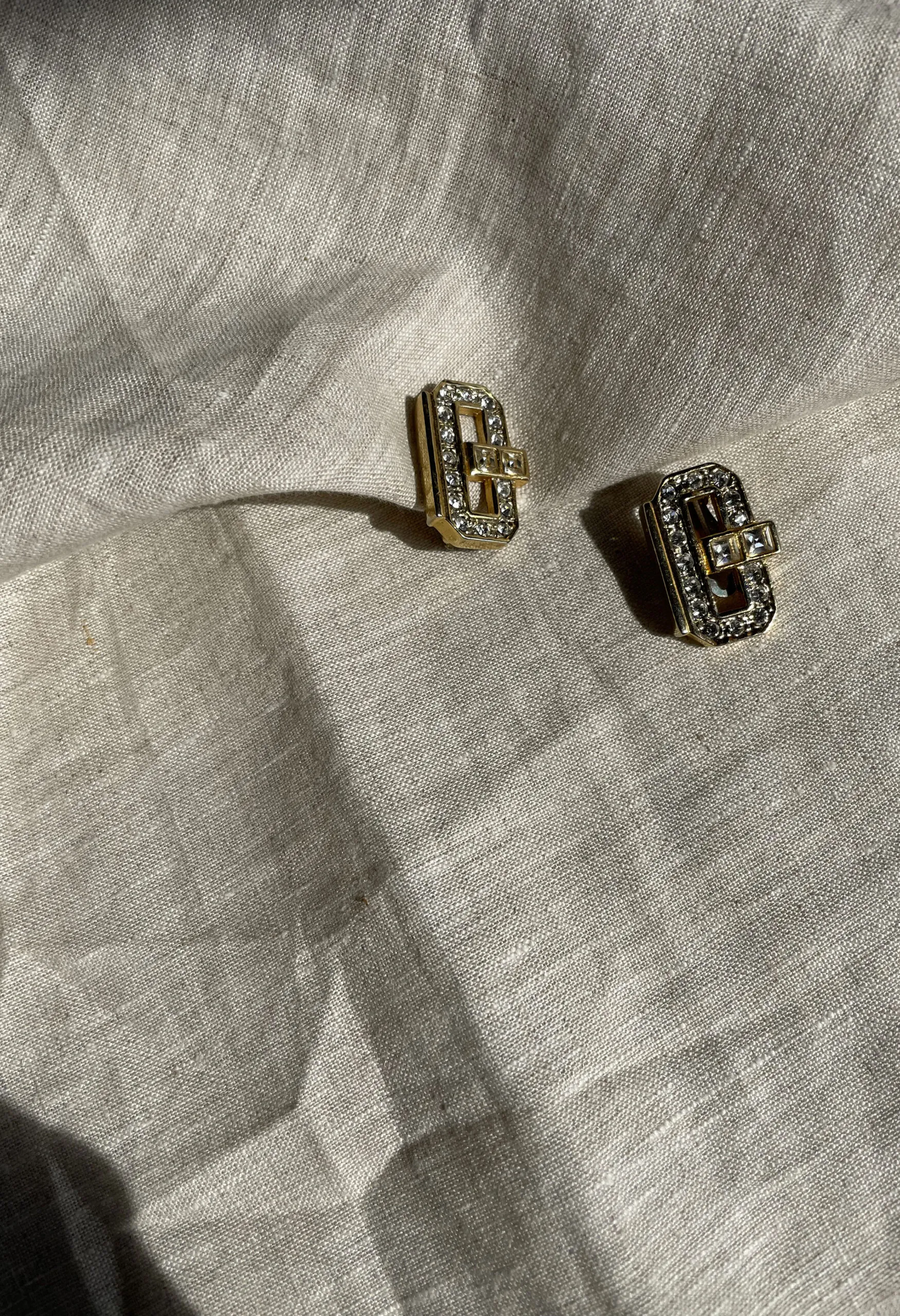 Orecchini fibbia con cristalli vintage anni ’80