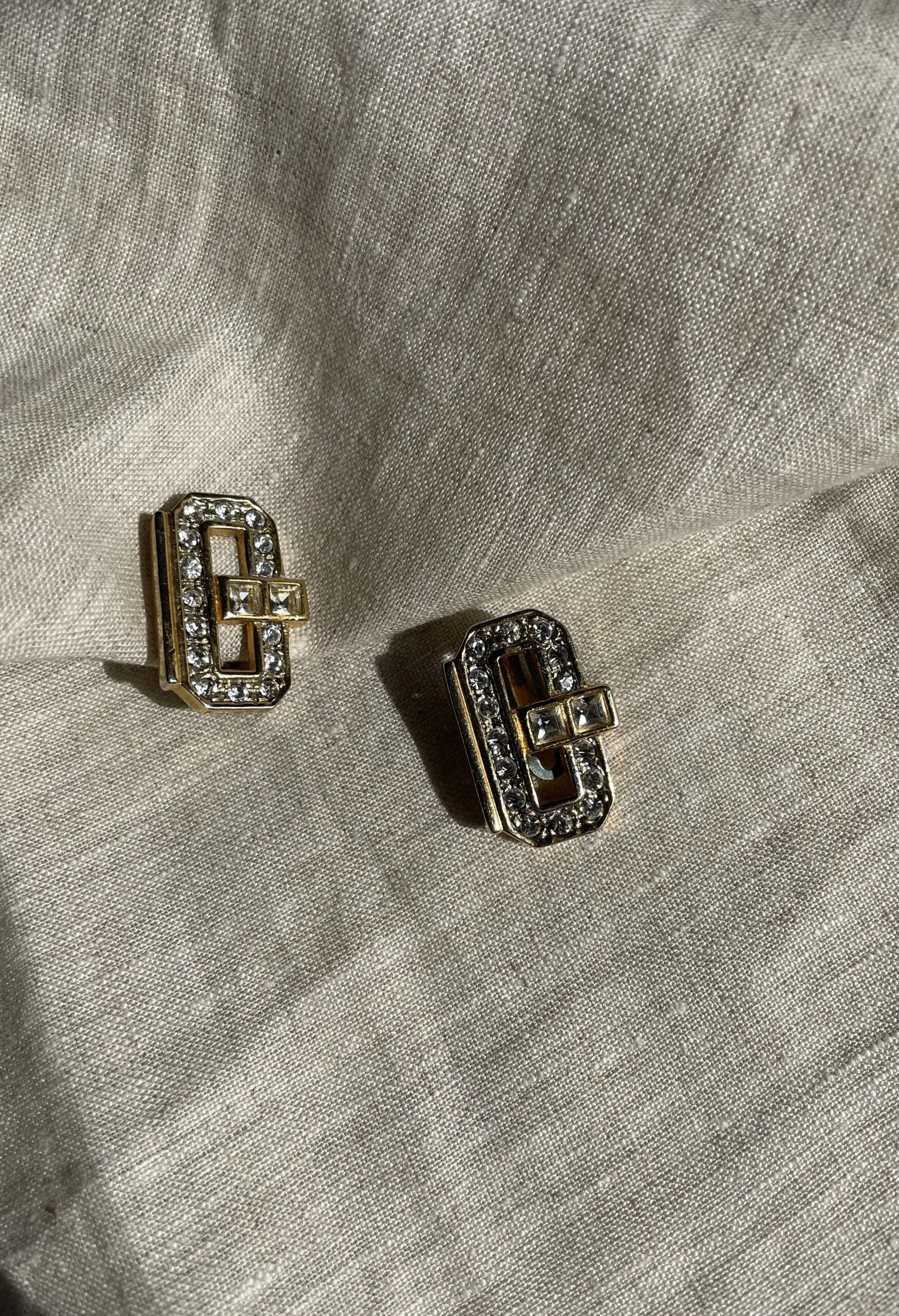 Orecchini fibbia con cristalli vintage anni ’80