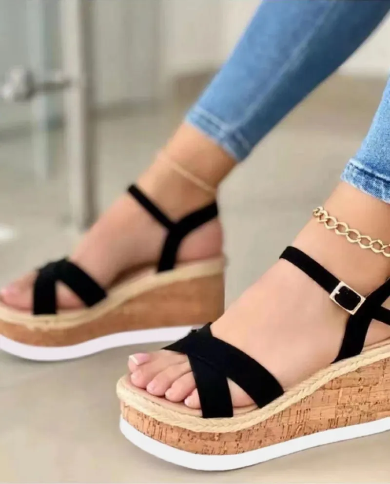 Sandali con zeppa alla moda per le donne 2022 Nuove scarpe da donna con plateau Sandali estivi Roma Scarpe da spiaggia da donna