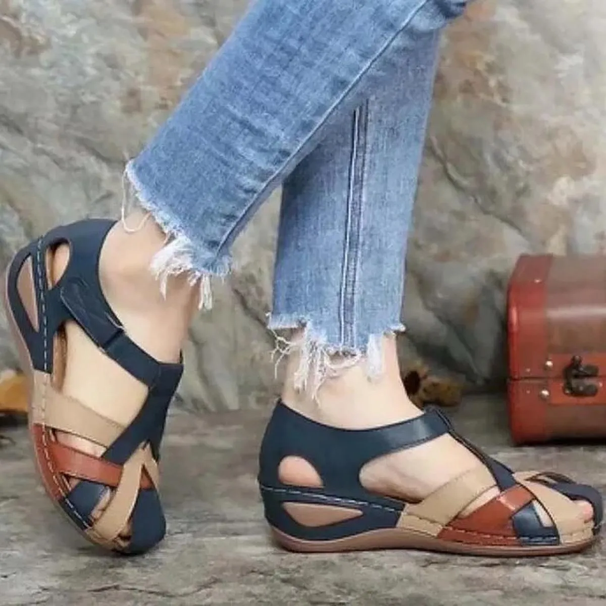 Sandali da donna estate 2023 sandali da donna romani scarpe con plateau alla moda scarpe da donna da donna all'aperto da donna P