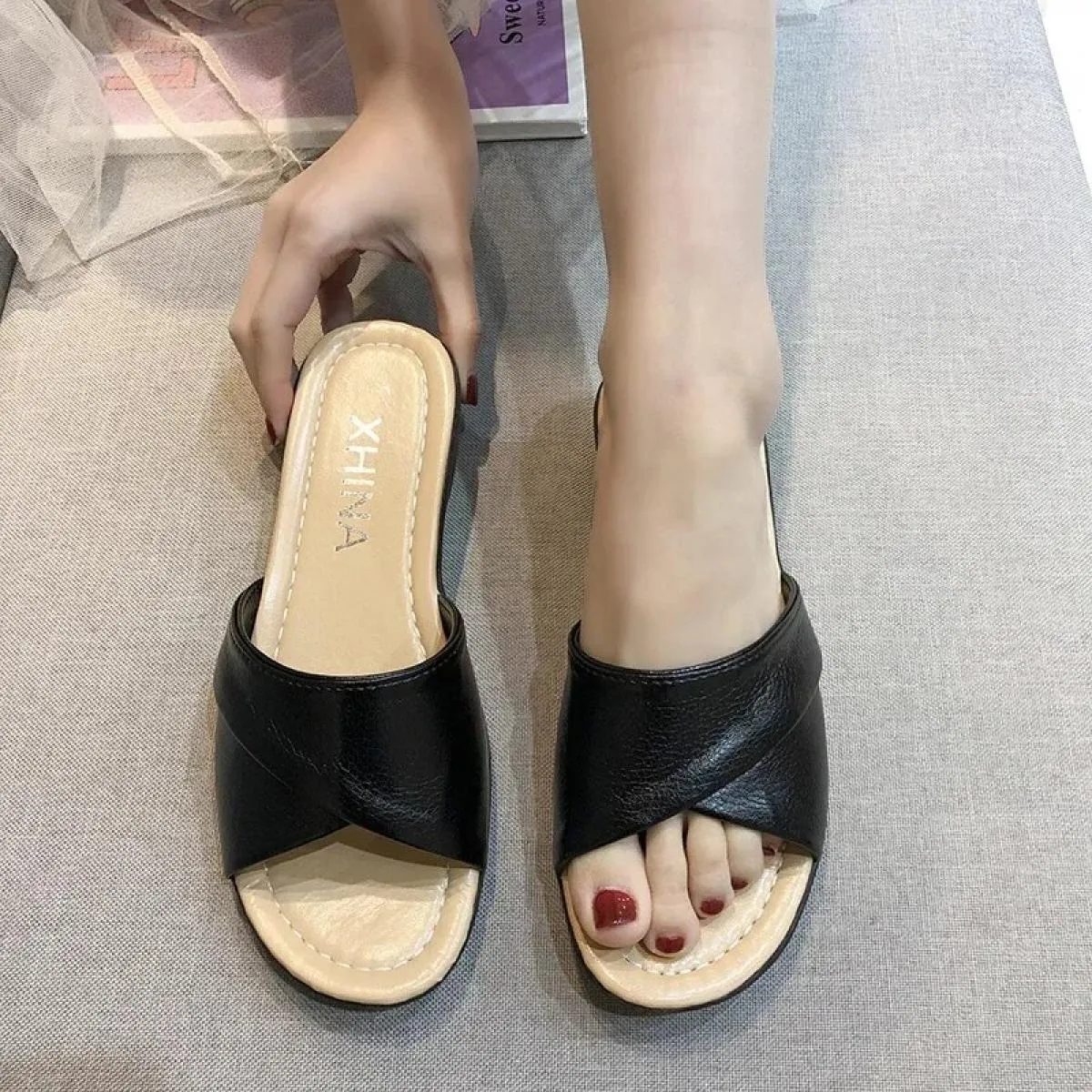 Scarpe Casual da Donna con Plateau Basse ed Eleganti Estate 2024 Nuove Zeppe Comode