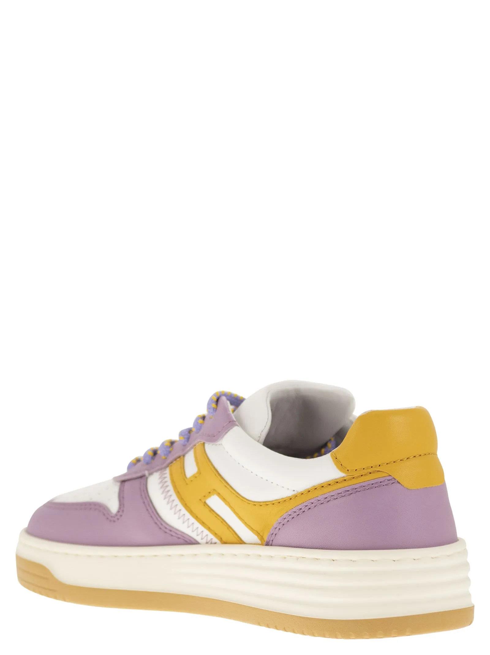 Sneakers H630