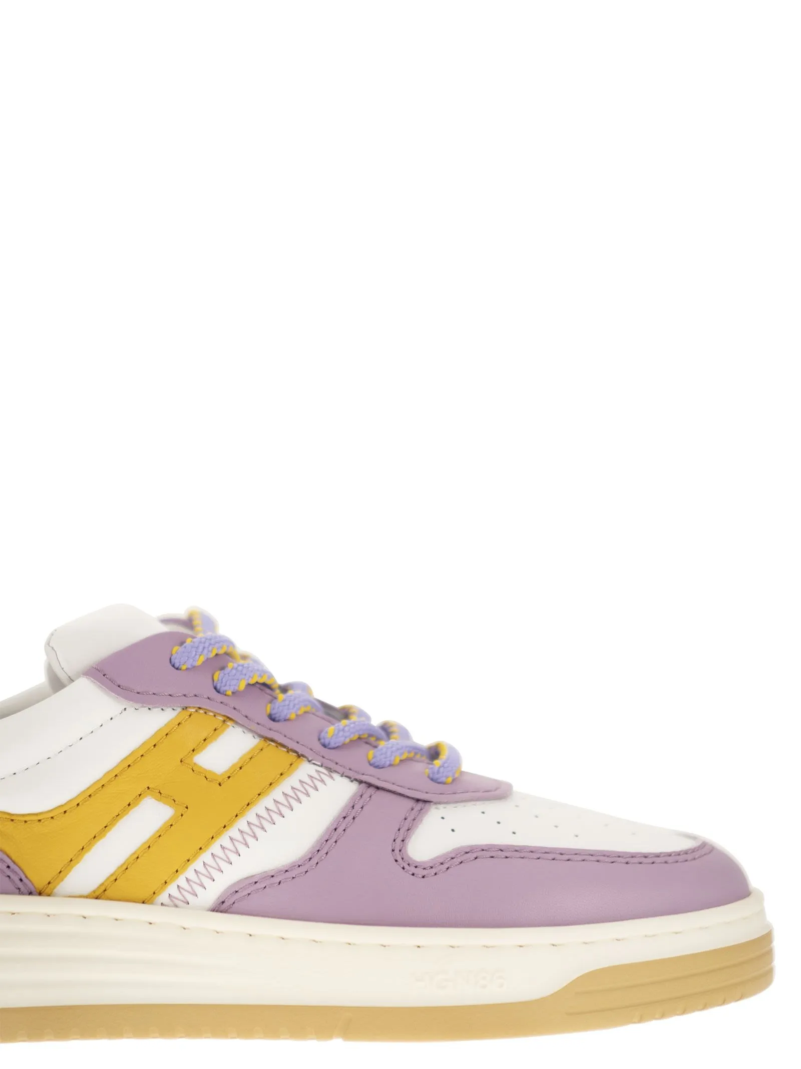Sneakers H630