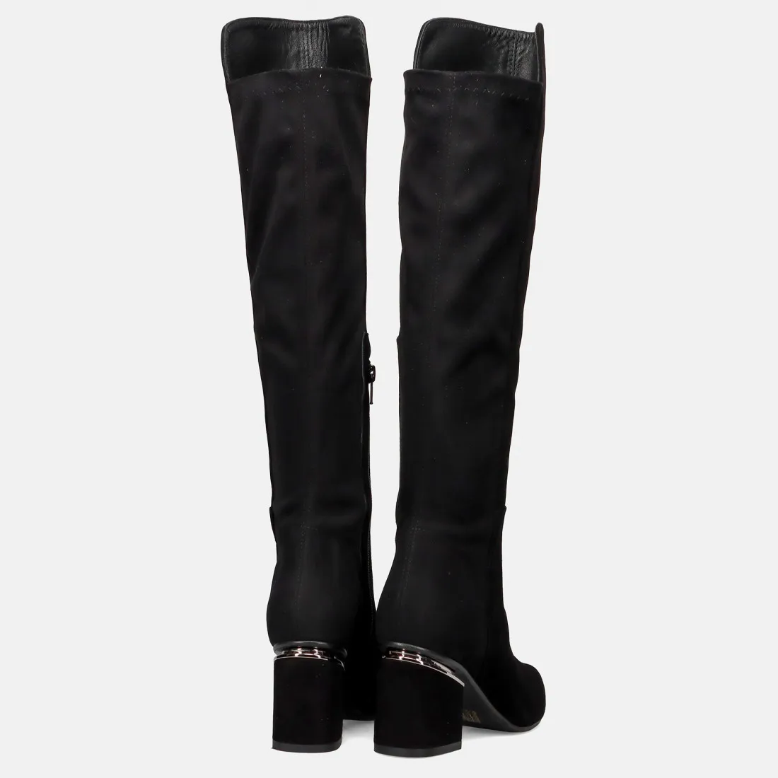 Stivale sopra al ginocchio in suede nero con gambale elasticizzato e tacco medio