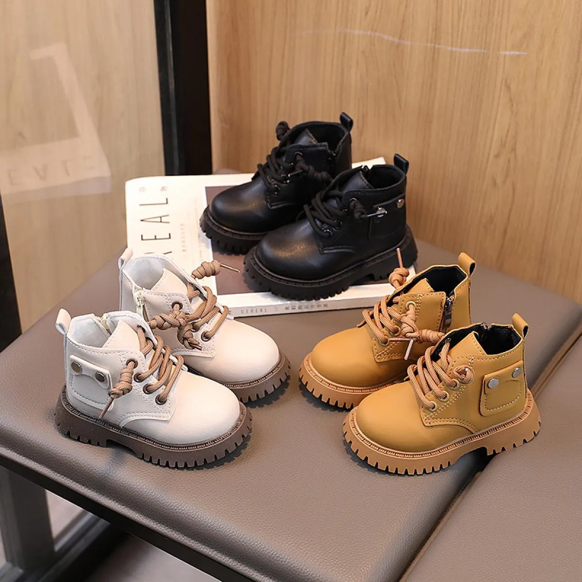 Stivali da bambino color caramello Scarpe da bambina per bambina Beige Nero Giallo Primavera Autunno Scarpe per bambini Stivali