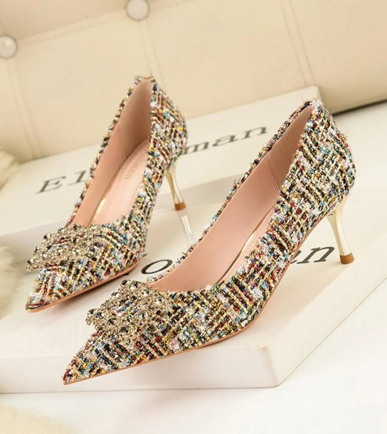 Tacchi Scarpe da donna Moda Occupazione Décolleté con tacco alto Scarpe con fibbia in cristallo di metallo Scarpe a punta 2022 S